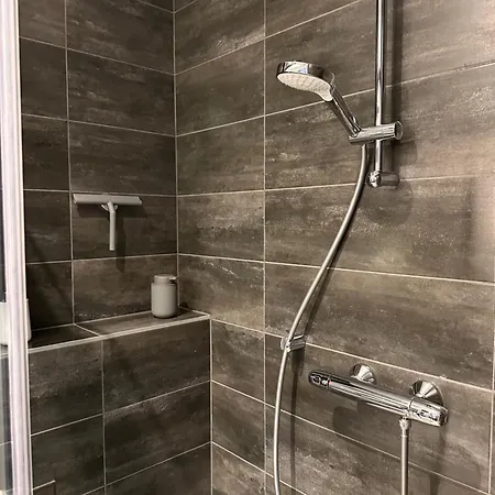 Ereprijs 4*