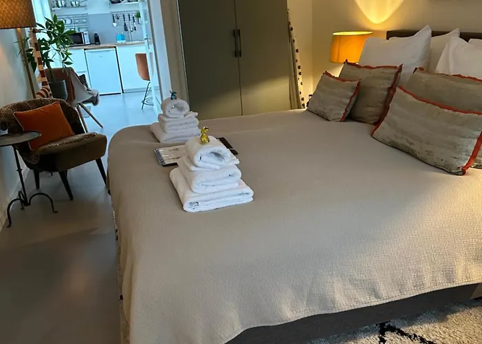 Ereprijs Couette-café 4*