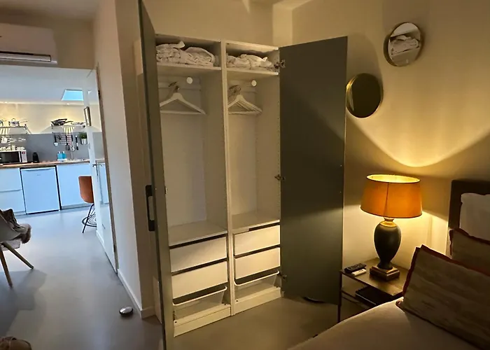 Ereprijs Couette-café 4*